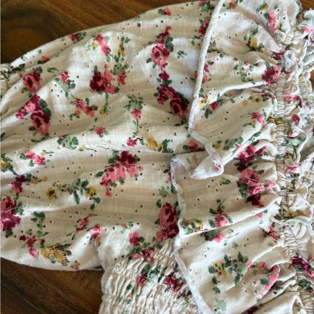 Free People FP Women’s Aster Floral Favorite Girl Ruffled Smocked Top Large L - Picture 9 of 14